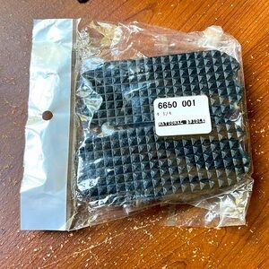 New Stirrup Iron Pads